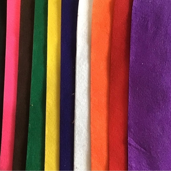 20 9x10 inch adhesive sheets for crafting - Picture 1 of 2